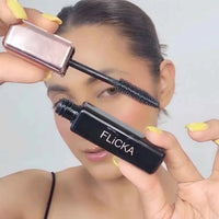 Flicka Lash it Out Mascara