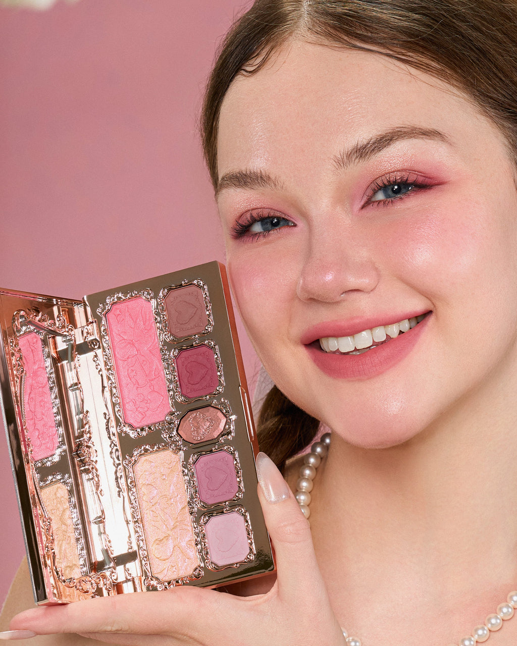 Flower Knows Strawberry Cupid Makeup Palette S02 Cupids Mischief