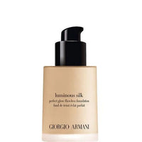 Giorgio Armani Perfect Glow Flawless Foundation No-4 30ml