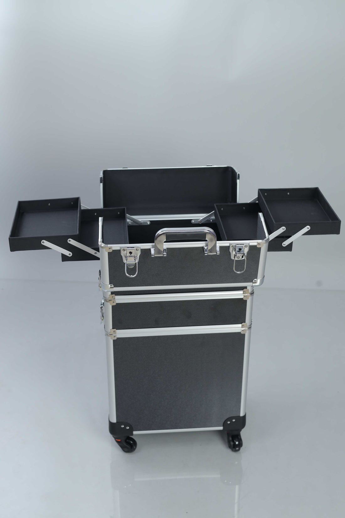 TROLLEY VANITY MAKEUP KIT