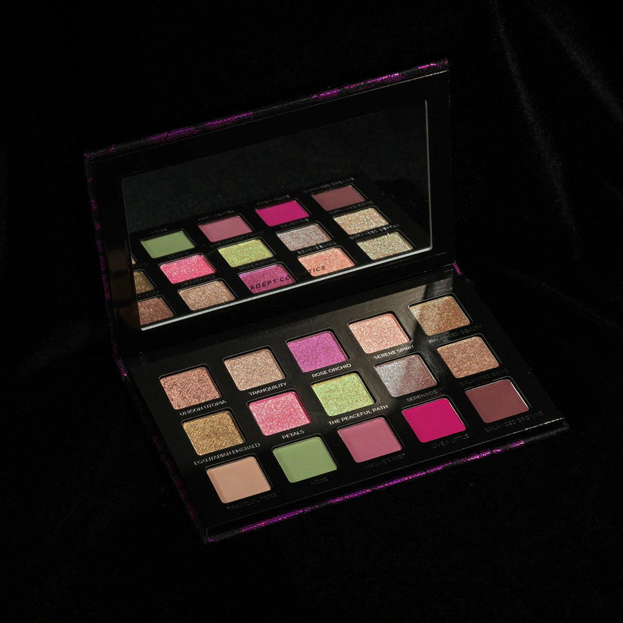 ADEPT COSMETICS Flying Fiddles Eyeshadow And Pressed Pig Ment Palette Unity 18g