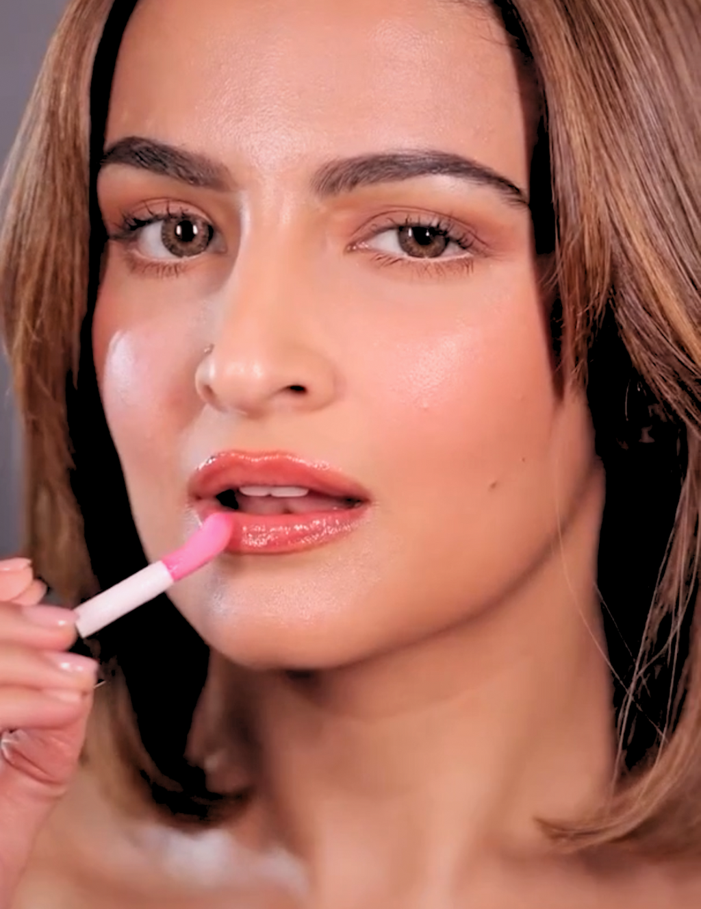 MRBR x AB AVIPREET BINDRA OBEROI LIP OIL FOR A GLOSSY LOOK 10ml