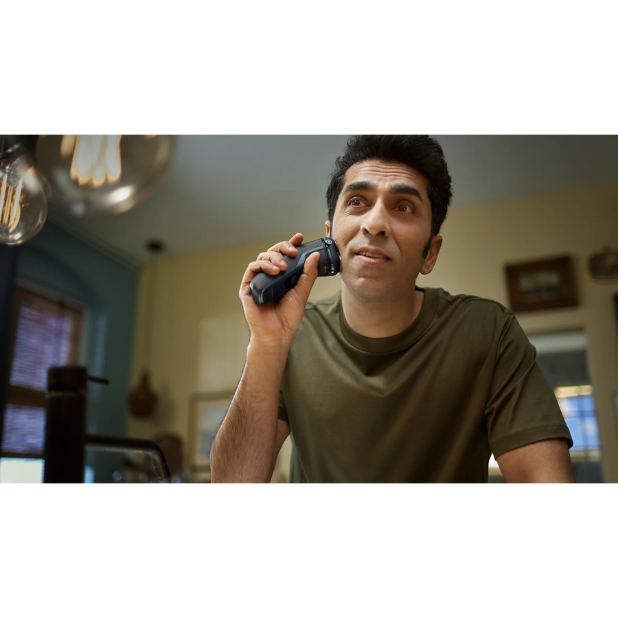 Philips AquaTouch Shaver 3000 Wet &amp; Dry S3144