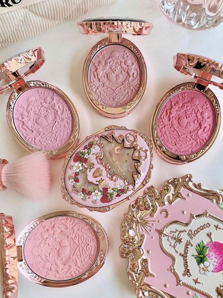 Flower Knows Strawberry Rococo Series Embossed Blush 01 Angel Sanson
