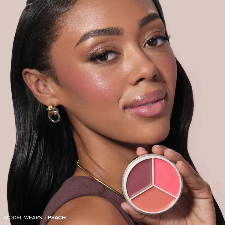 Anastasia Beverly Hills Magic Touch Blush Trio Silky, high-pigment blush with a natural, blurred matte flush 3g