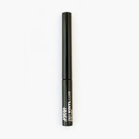 NYKAA 24H Vinyl Luxe Eyeliner black granite 001 (1.7ml)