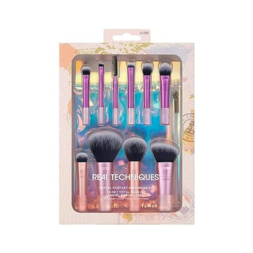 Real Techniques Travel Fantasy Mini Brush Kit Mini Sized Travel Brushes & Makeup Bag 10 in 1