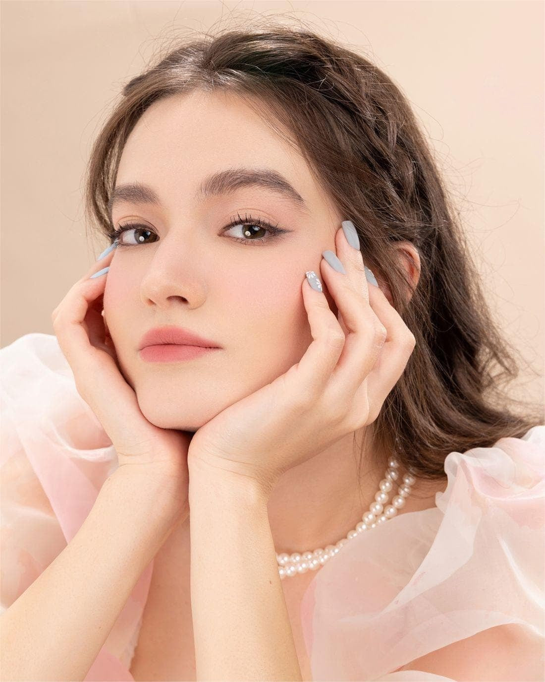 Flower Knows Strawberry Rococo Series Embossed Blush 02 Pure Rhyme