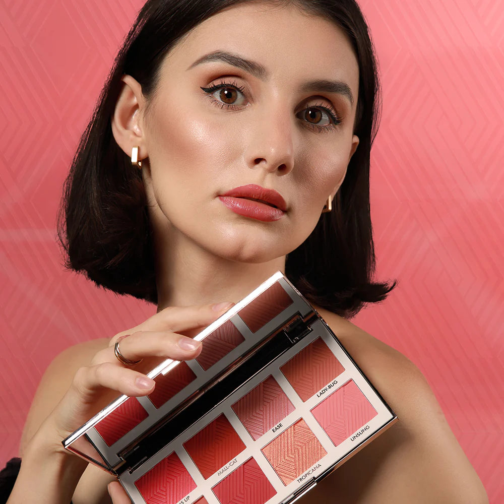 Forever52 Backstage Essential: 8-Color Blush Palette BKS001