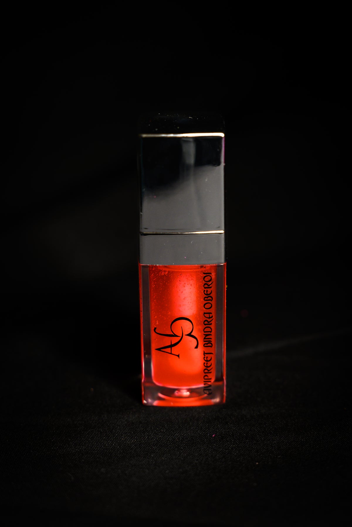 MRBR x AB AVIPREET BINDRA OBEROI LIP OIL FOR A GLOSSY LOOK 10ml