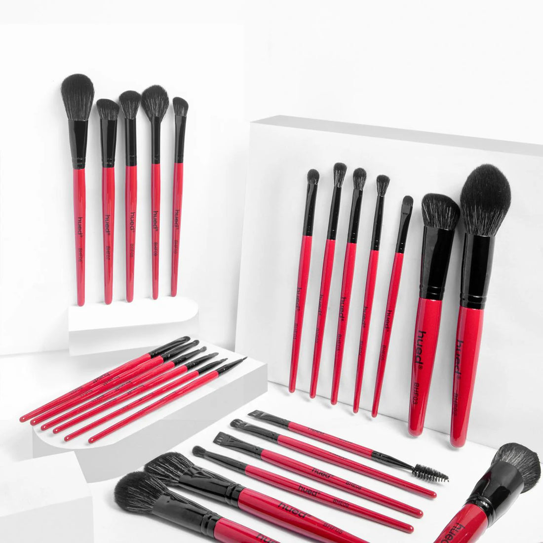 BEAUTILICIOUS Hued Collection Brush Kit (25 Pcs.) + Free Onyx Glam Brush book (Brush folder)