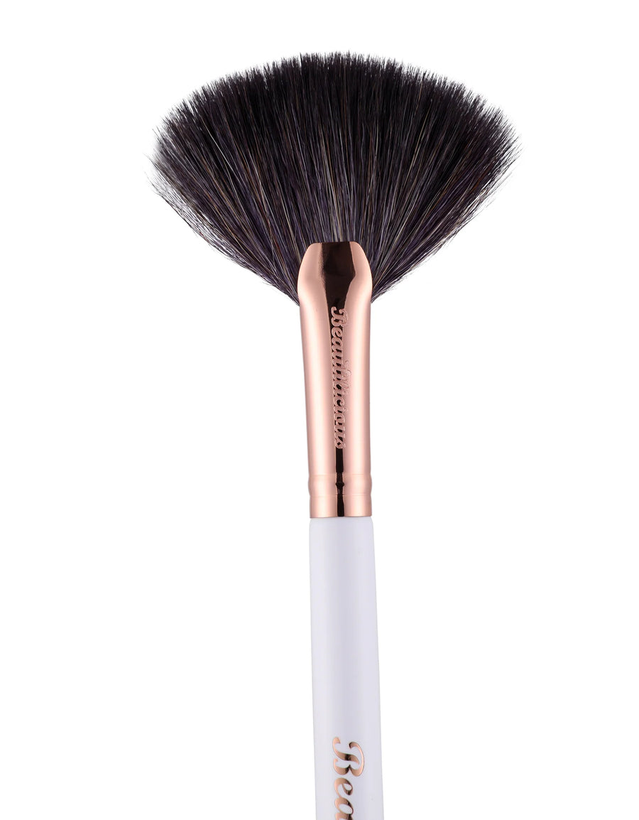 Beautilicious Fan Brush BLF-206