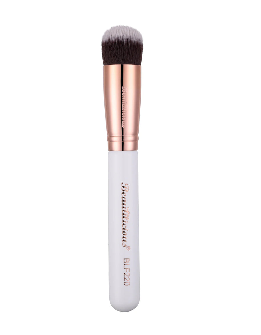 Beautilicious Round Kabuki Foundation Buff Blend Brush BLF 220