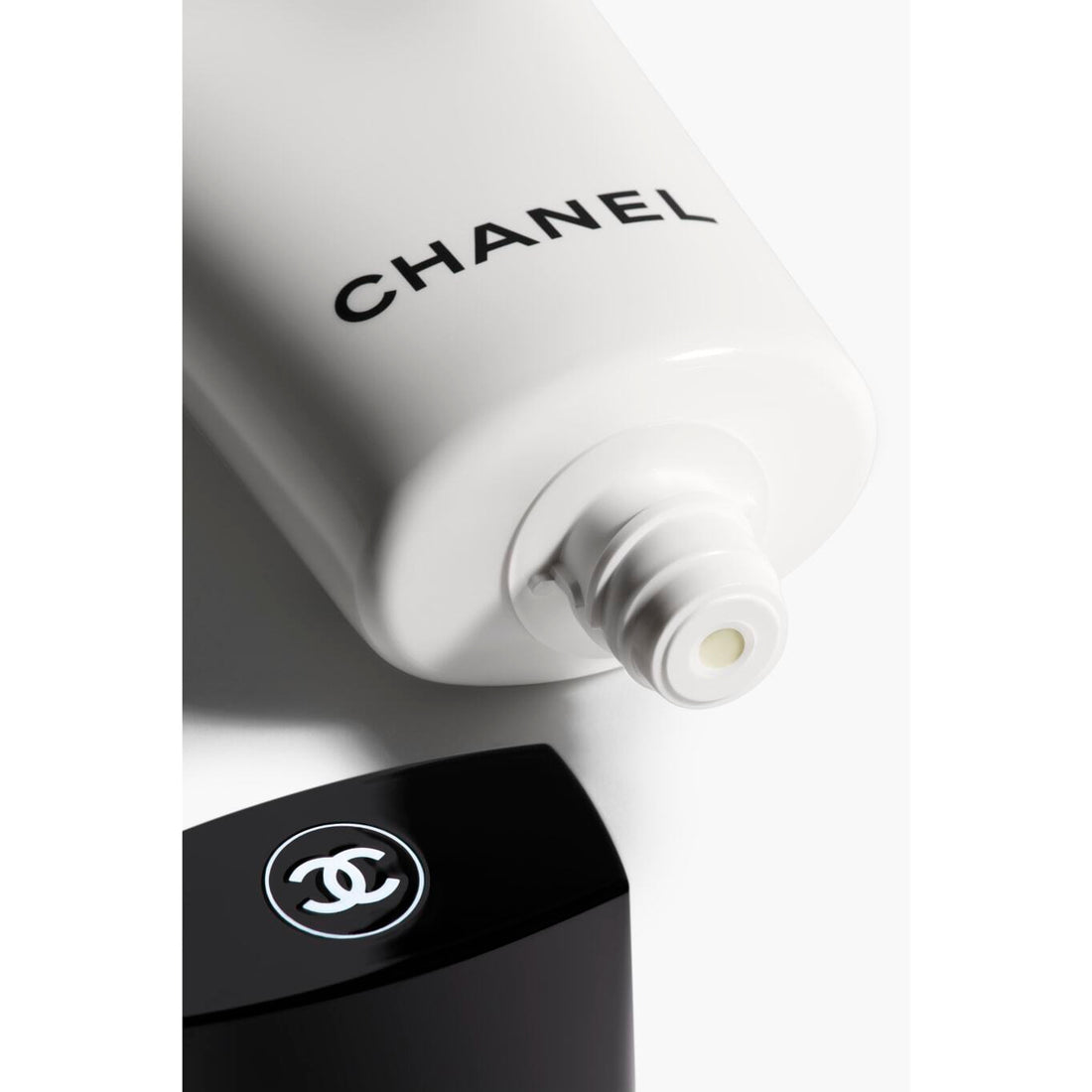Chanel LA MOUSSE Creme Nettoyante Cleansing Cream - To - Foam 150ml