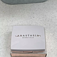 Anastasia Beverly Hills Highlighter (Iced Out) 11g