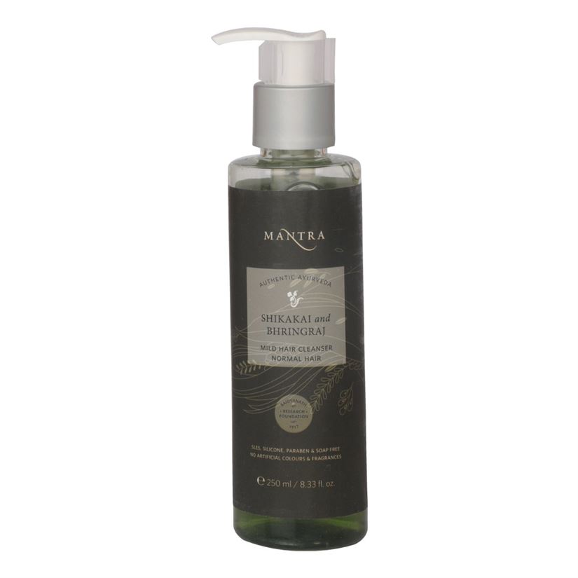 Mantra shikakai and bhringraj mild hair cleanser normal hair 250ml