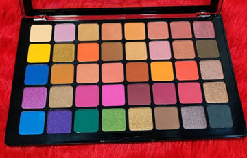 Fashion Colour Reloaded Eyeshadow Palette 02 62.4g