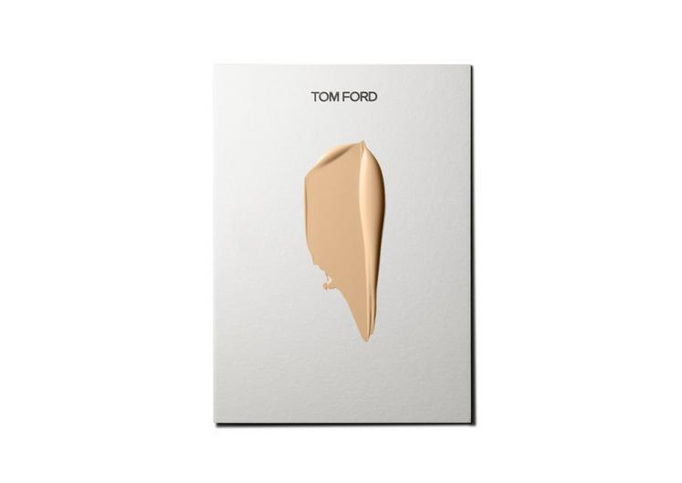 TOM FORD Soleil Flawless Glow Foundation 1.1 Warm Sand 30ml