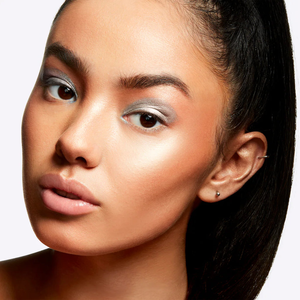 Mac Extra Dimension Skinfinish Poudre Lumiere (Oh Darling) 9gm