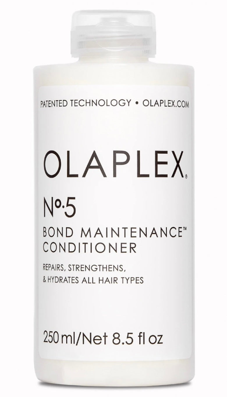 Olaplex No.5 Bond Maintenance Conditioner
HYDRATE . REPAIR . STRENGTHEN

A highly-moisturizing, reparative conditioner for all hair