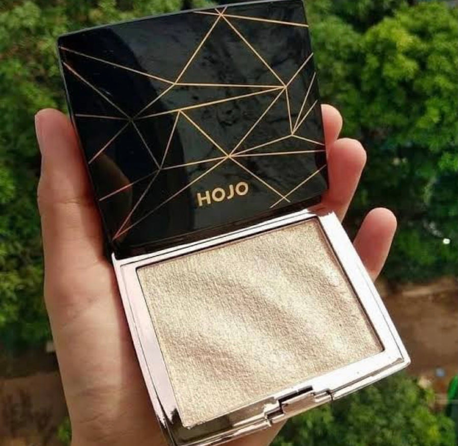 Hojo Brilliance 02 Shimmering Steroscopic High Disk Highlighter 10g