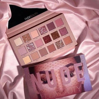 Huda Beauty Nude Eyeshadow Palette Makeup